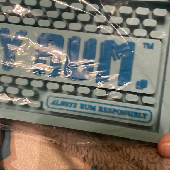 Cruzan Bar Mats - Picture 3 of 3